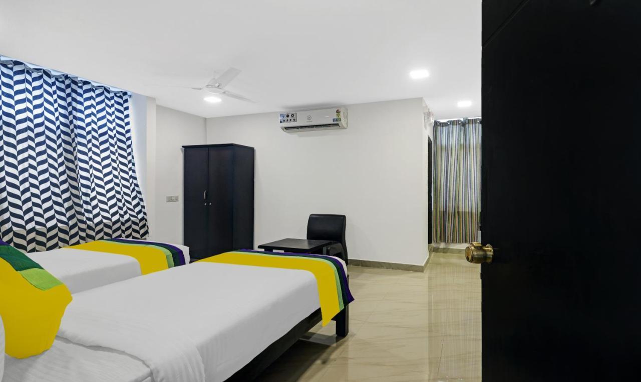 Itsy By Treebo - Lg Grand Inn Hyderabad Exterior foto