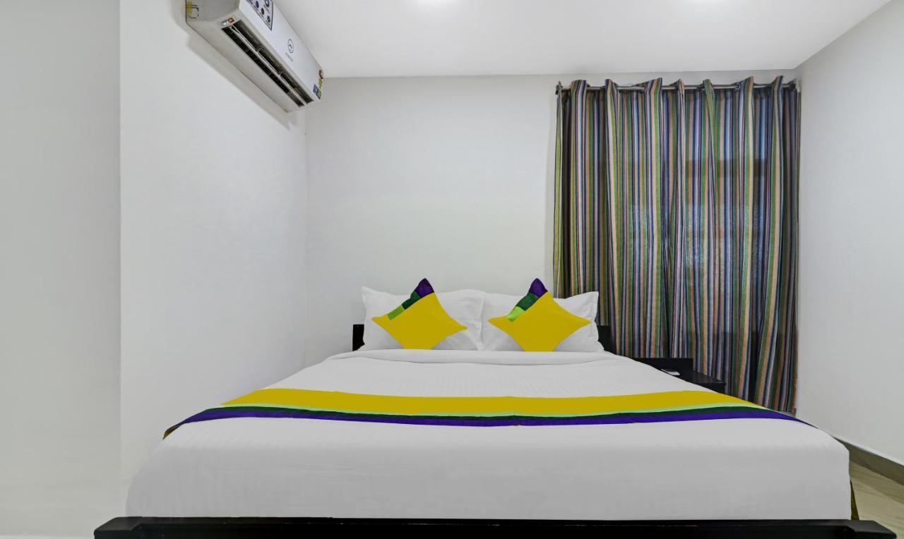 Itsy By Treebo - Lg Grand Inn Hyderabad Exterior foto